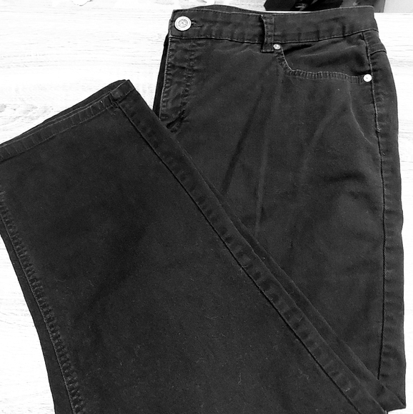 JMS Jean*3/$15* - Picture 1 of 3